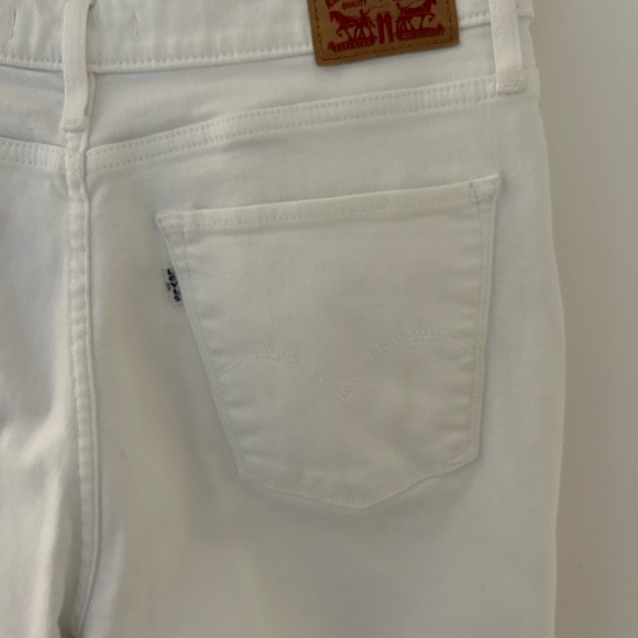 Levi's White 721 High Rise Skinny Ankle Jeans - Picture 6 of 13